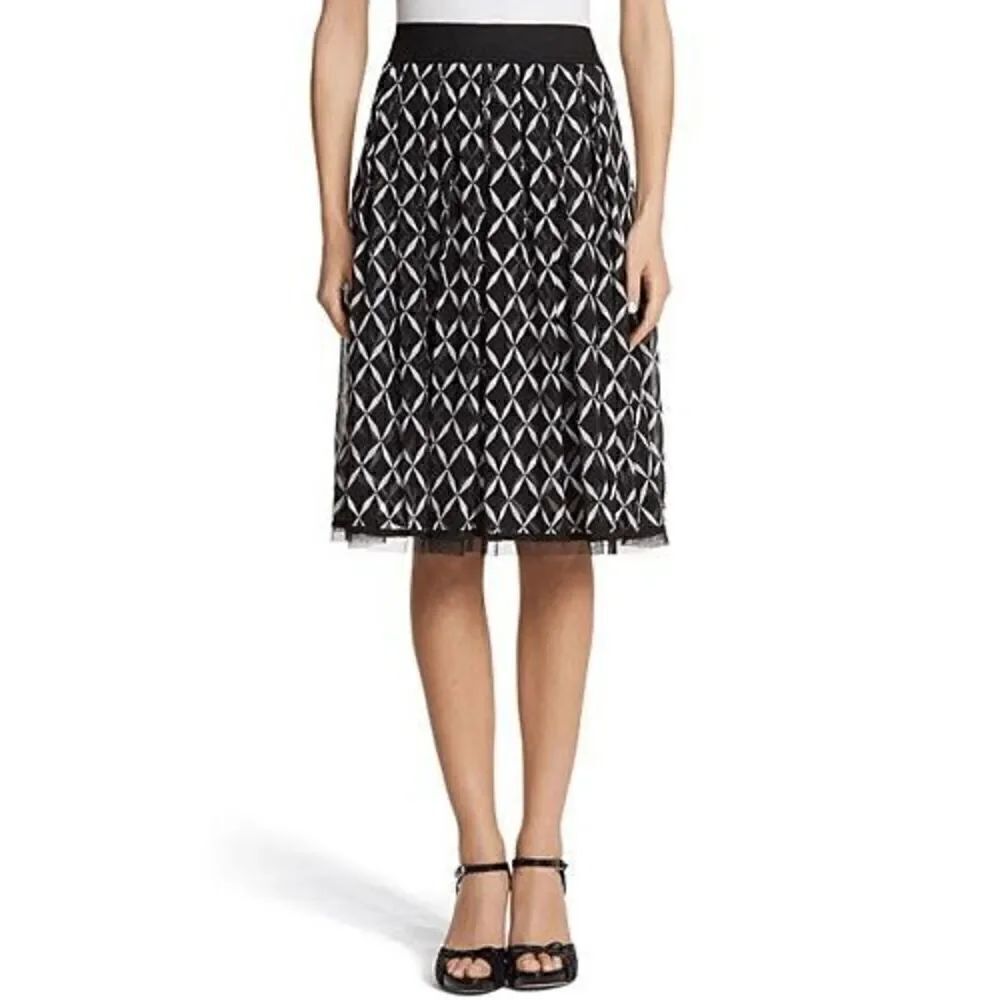 🖤🤍 WHITE HOUSE BLACK MARKET Geo Print Black White Tulle Trim Midi Skirt SIZE 2 - Picture 12 of 13